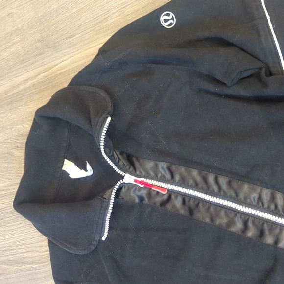Lululemon Collared Zip-Up - Picture 2 of 3